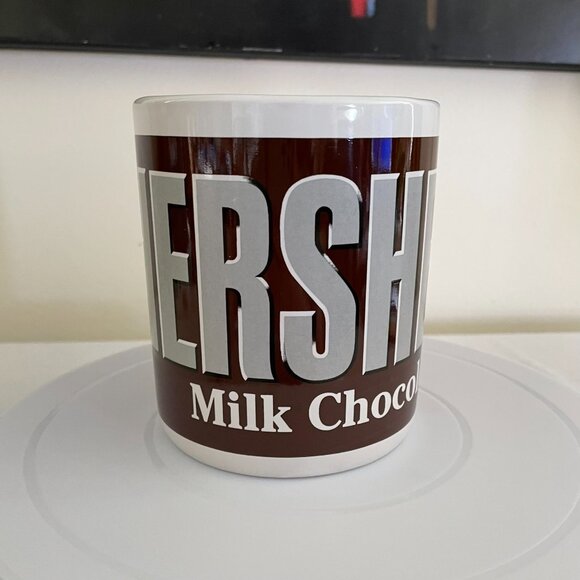Hersheys Milk Chocolate Ceramic Mug 20 oz White & Brown 5 in Tall 4.5" in Diamet - Picture 6 of 9